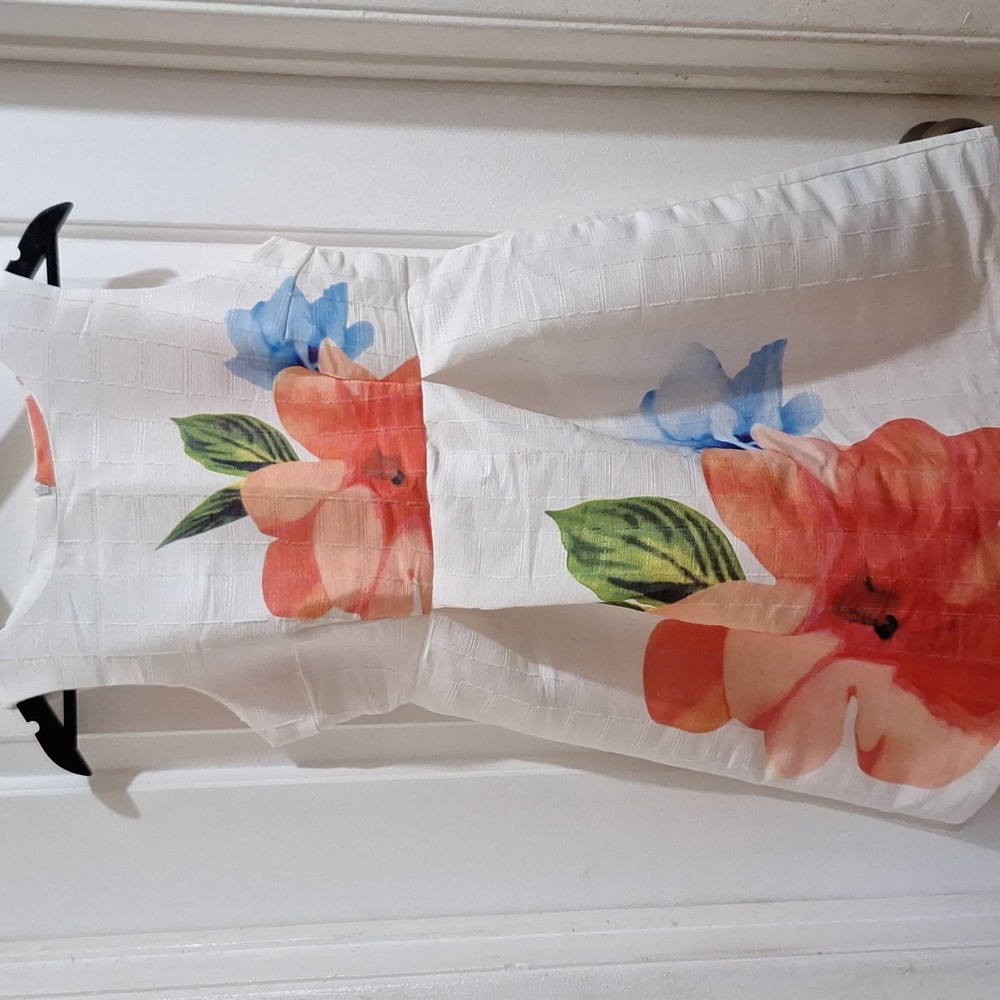 Christian Siriano floral sleeveless dress size‎ Medium
